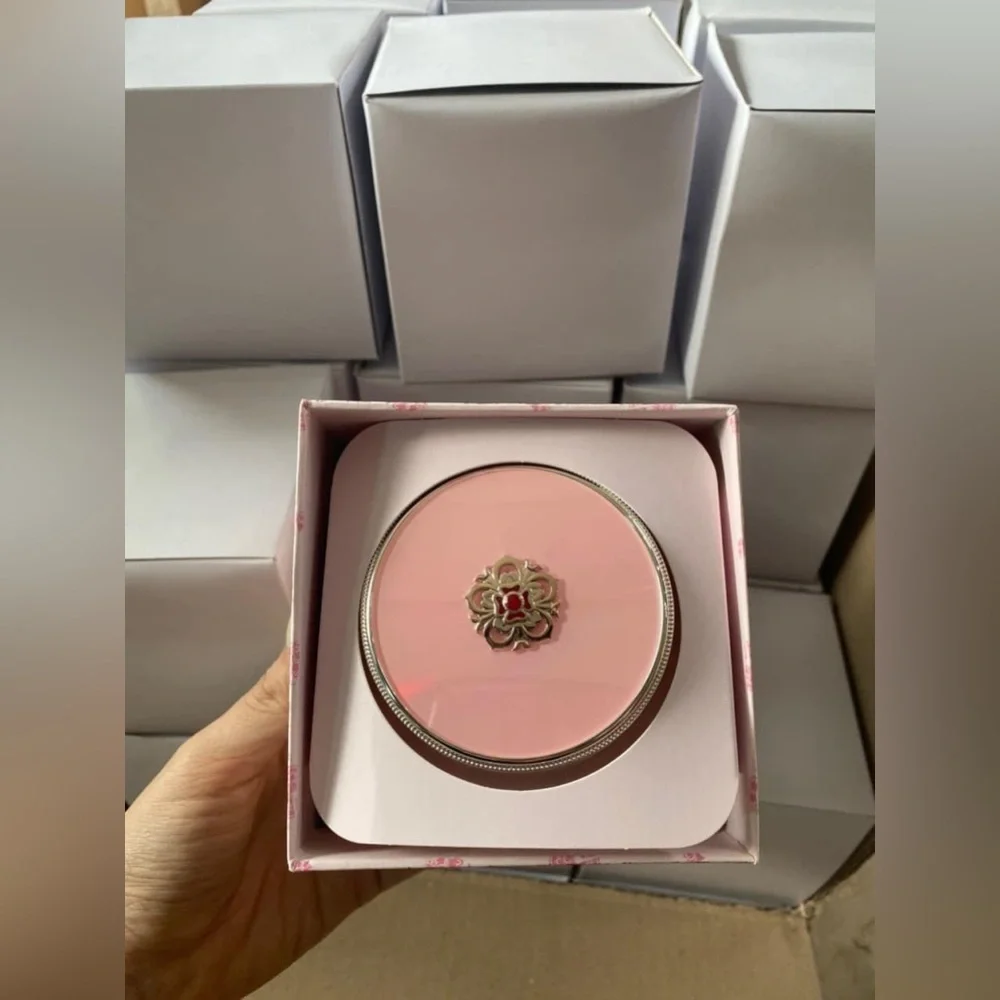 The saga of Xiu Pink Peony Special Edition Jadan Sun Glow Cushion Set Shade #21